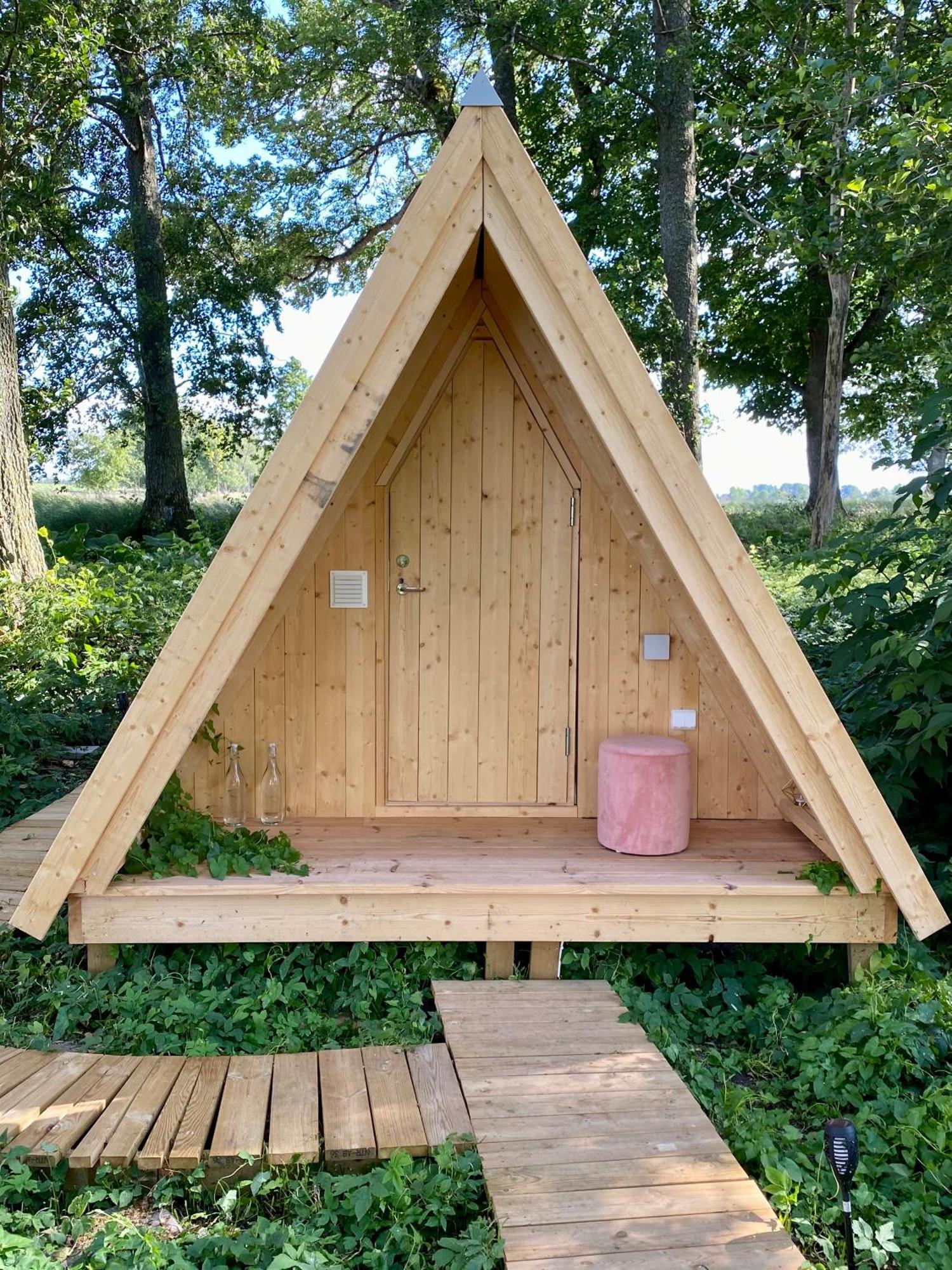 Soerby Glamping Hotel Klockrike Exterior photo
