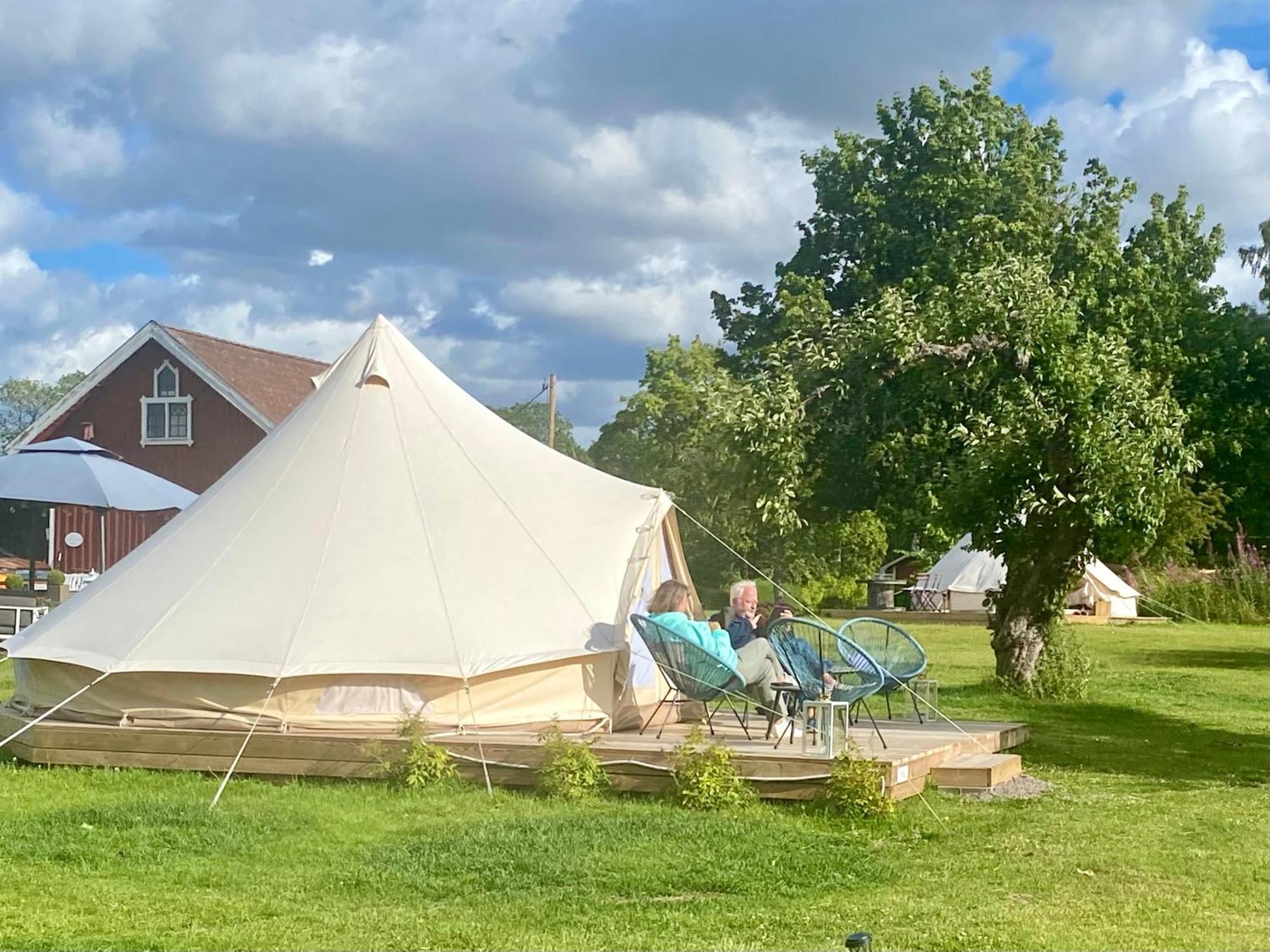Soerby Glamping Hotel Klockrike Exterior photo