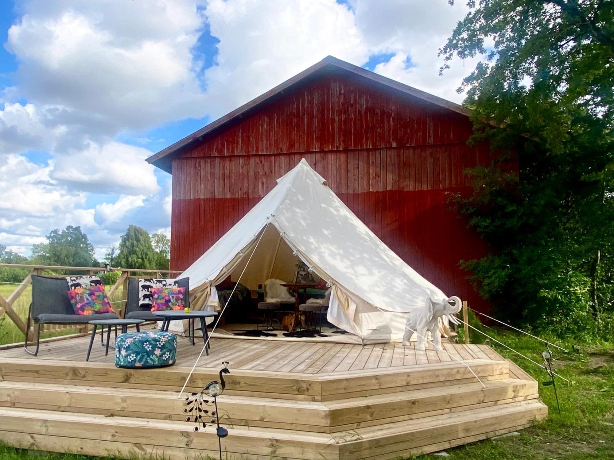 Soerby Glamping Hotel Klockrike Exterior photo